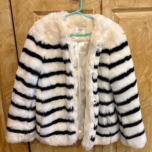 GAP Women’s Black and White Faux Fur Jacket SZ M
